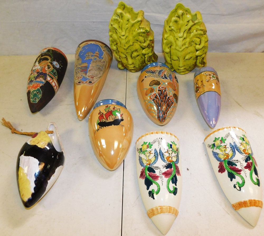Lot of Oriental Porcelain Wall Pockets (1 of 3)