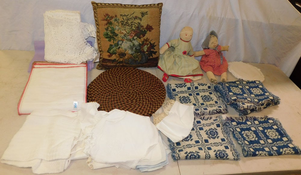 Lot of Place Mats, Linens, & Stuffed Dolls: Lot of Place Mats, Linens, & Stuffed Dolls. "ALL DESCRIPTIONS AND ANY CONDITION STATEMENT GIVEN BY LANGSTON AUCTION GALLERY ARE STRICTLY OPINIONS AND LANGSTON'S SHALL HAVE NO RESPONSIBILITY FOR ERRORS