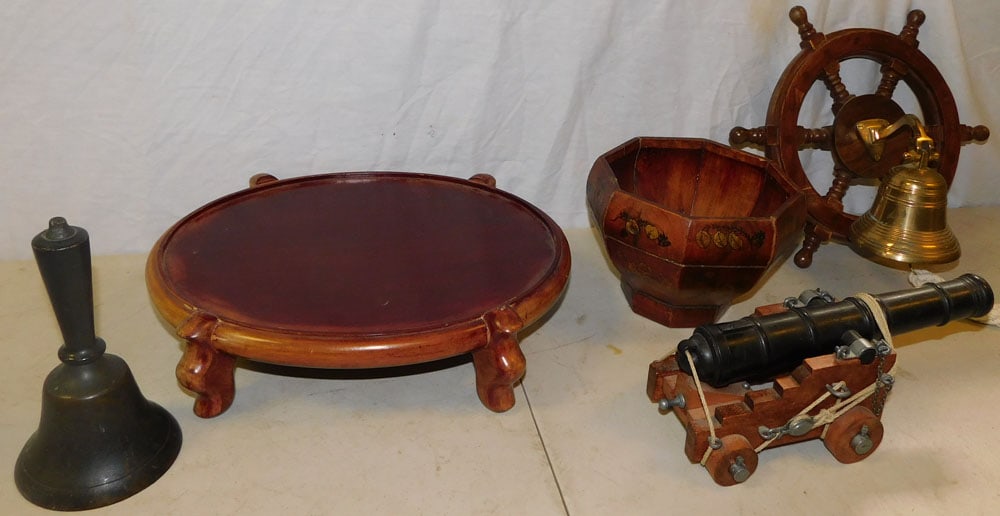 Lot of Oriental Stands, Brass Bell, & Decorative Items (1 of 3)