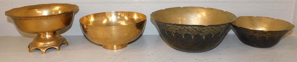 3 Brass Bowls & Brass Pedestal Bowl (1 of 5)