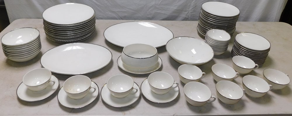 set of Noritake ivory China (1 of 4)