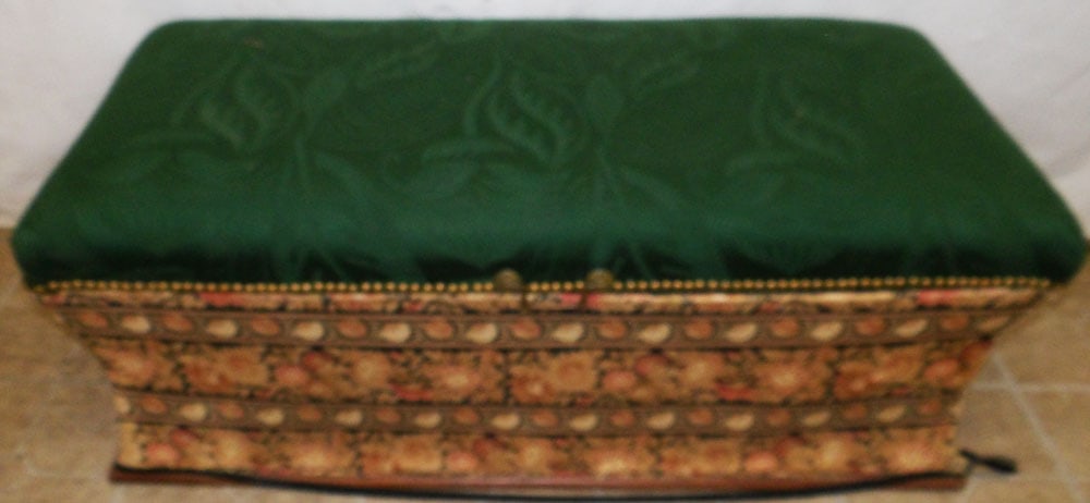 antique upholstered lift top bench: antique upholstered lift top bench . 43" W 18 1/2" D 17 1/2" H"ALL DESCRIPTIONS AND ANY CONDITION STATEMENT GIVEN BY LANGSTON AUCTION GALLERY ARE STRICTLY OPINIONS AND LANGSTON'S SHALL HAVE NO RESPONS