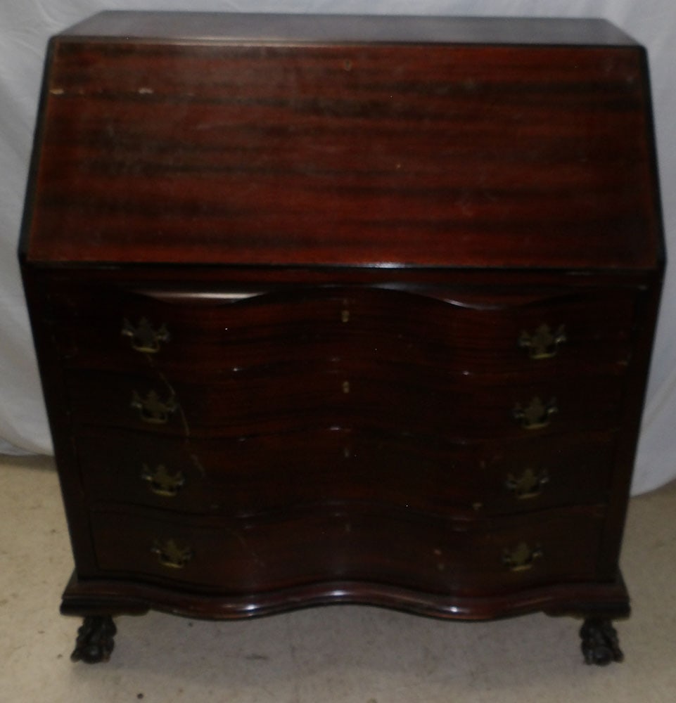 Mahogany Serpentine Front Slant Front Desk by Union Furniture Company: Mahogany Serpentine Front Slant Front Desk by Union Furniture Company. 38" W 21" D 41 1/4" H"ALL DESCRIPTIONS AND ANY CONDITION STATEMENT GIVEN BY LANGSTON AUCTION GALLERY ARE STRICTLY OPINIONS AND LA