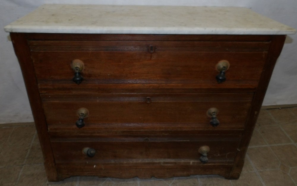 walnut Victorian 3 drawer marble top chest (1 of 6)