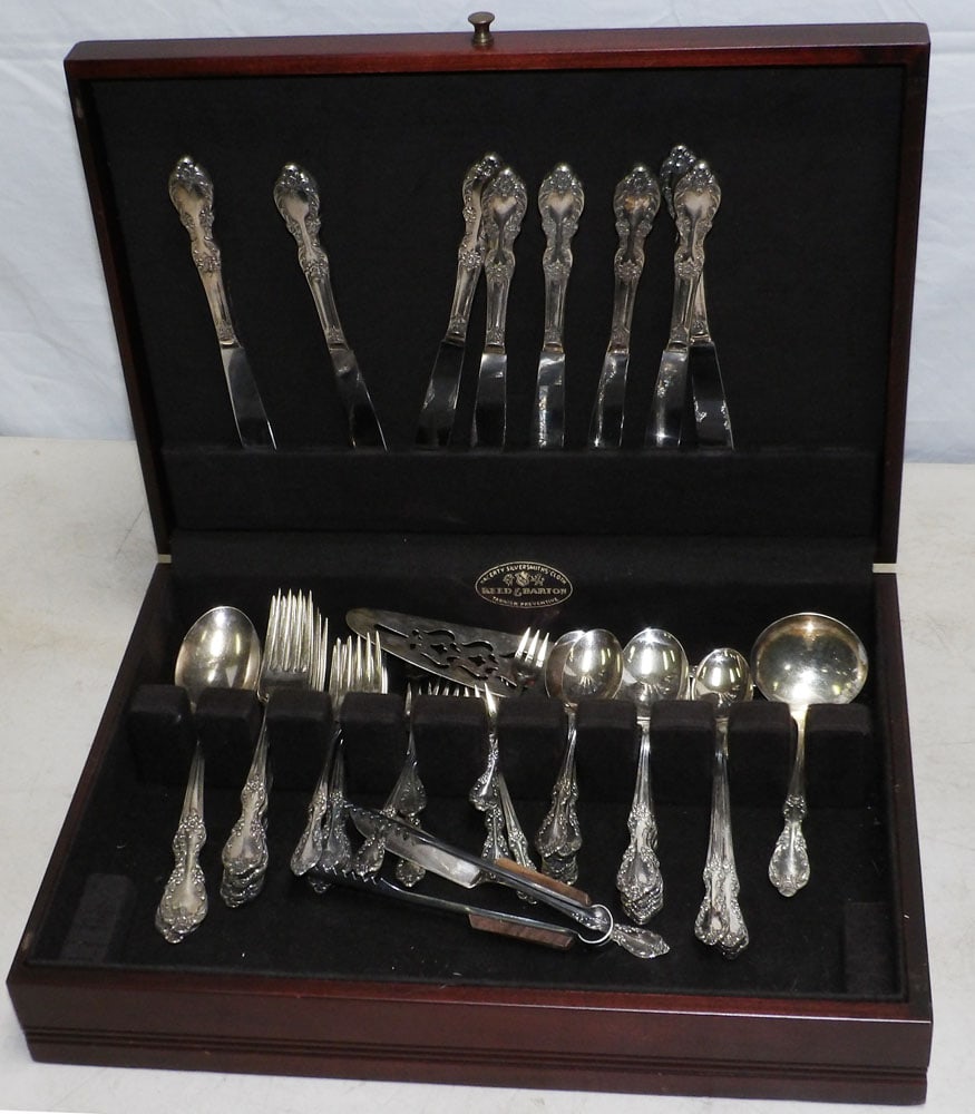 Lot of Silverplated Flatware by Rogers in Case (1 of 4)