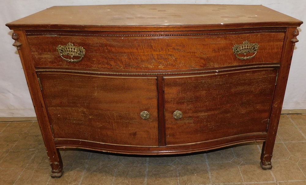 Mahogany Cabinet: Mahogany Cabinet . 42" W 21" D 28 1/4" H"ALL DESCRIPTIONS AND ANY CONDITION STATEMENT GIVEN BY LANGSTON AUCTION GALLERY ARE STRICTLY OPINIONS AND LANGSTON'S SHALL HAVE NO RESPONSIBILITY FOR ERRORS OR 
