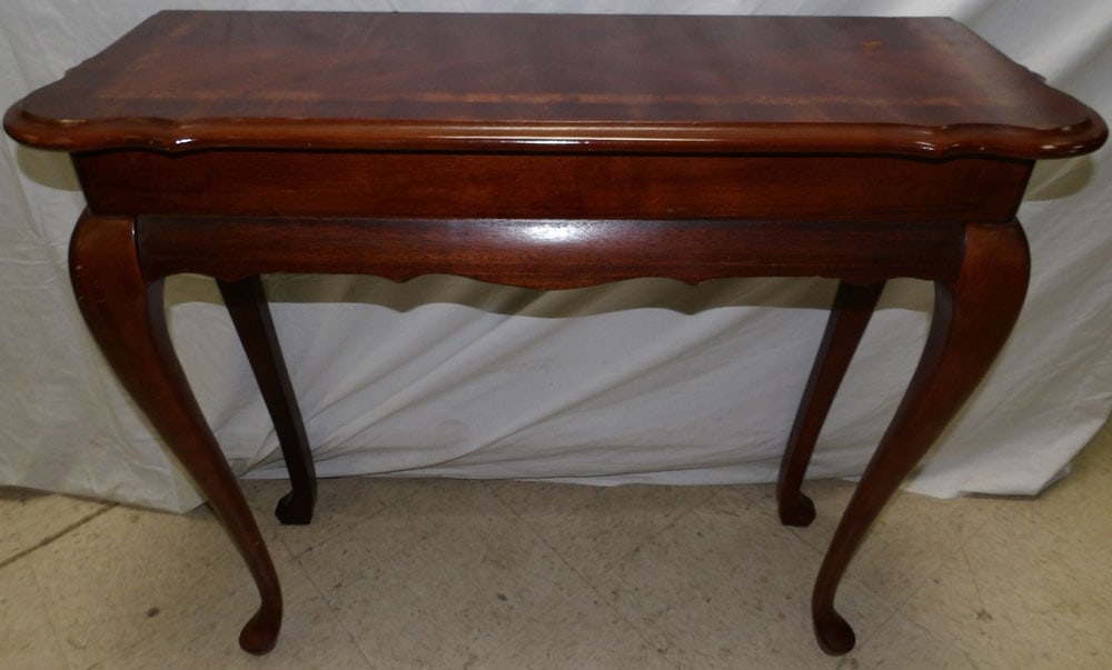 Cherry Banded Top Console: Cherry Banded Top Console. 35" W 12 1/2" D 29 3/4" H"ALL DESCRIPTIONS AND ANY CONDITION STATEMENT GIVEN BY LANGSTON AUCTION GALLERY ARE STRICTLY OPINIONS AND LANGSTON'S SHALL HAVE NO RESPONSIBILITY FO