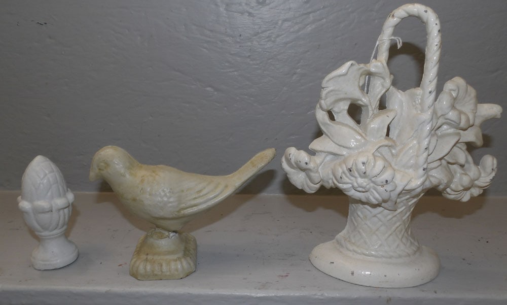3 Pieces of Cast Iron: 3 Pieces of Cast Iron . Up to 9 1/2" H ALL DESCRIPTIONS AND ANY CONDITION STATEMENT GIVEN BY LANGSTON AUCTION GALLERY ARE STRICTLY OPINIONS AND LANGSTON'S SHALL HAVE NO RESPONSIBILITY FOR ERRORS OR OM