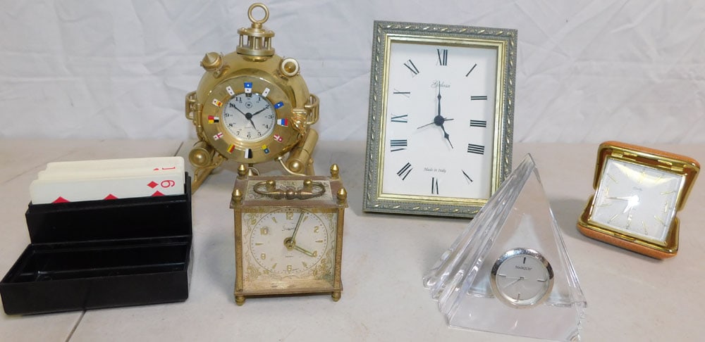 Lot of Alarm Clocks: Lot of Alarm Clocks. ALL DESCRIPTIONS AND ANY CONDITION STATEMENT GIVEN BY LANGSTON AUCTION GALLERY ARE STRICTLY OPINIONS AND LANGSTON'S SHALL HAVE NO RESPONSIBILITY FOR ERRORS OR OMISSIONS. THE ABSEN