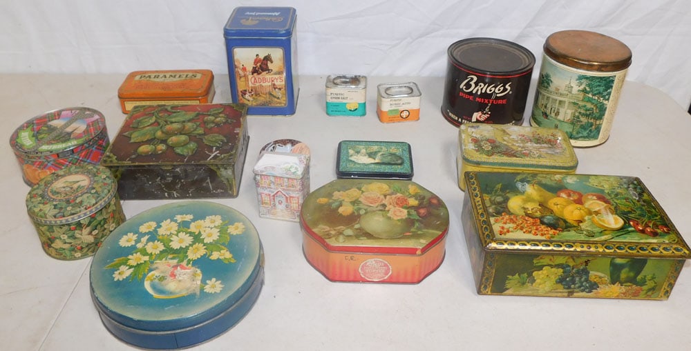 Lot of Tin Box Advertisements: Lot of Tin Box Advertisements . ALL DESCRIPTIONS AND ANY CONDITION STATEMENT GIVEN BY LANGSTON AUCTION GALLERY ARE STRICTLY OPINIONS AND LANGSTON'S SHALL HAVE NO RESPONSIBILITY FOR ERRORS OR OMISSIONS