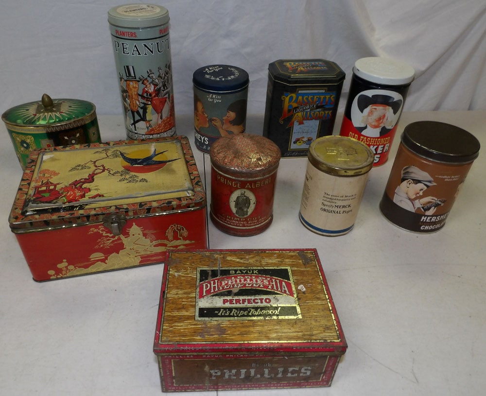 Lot of Tin Advertisements (1 of 4)