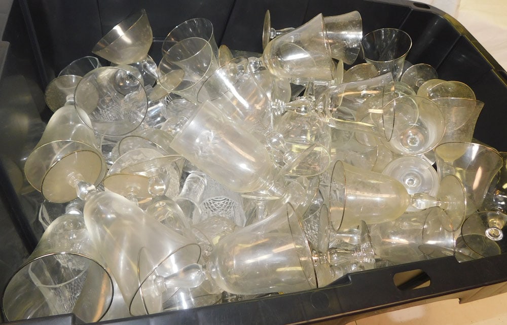 Lot of Stemware in Plastic Tote (1 of 3)