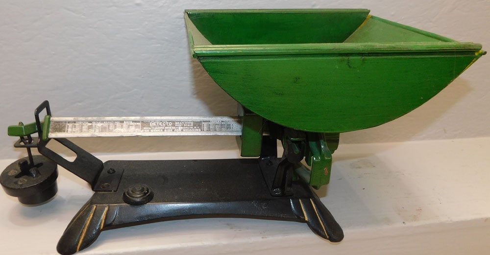 antique painted cast iron scale (1 of 3)