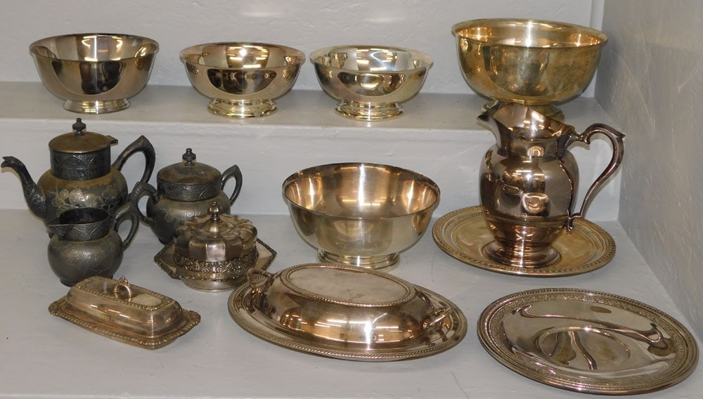 Lot of Antique Silverplate Serving Pieces, Water Pitcher, Pedestal Bowls (1 of 6)