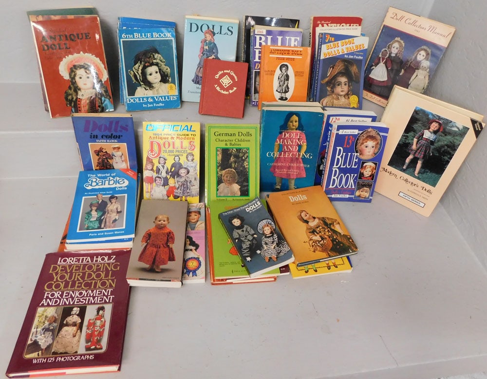 Lot of Vintage Doll Reference Books (1 of 2)