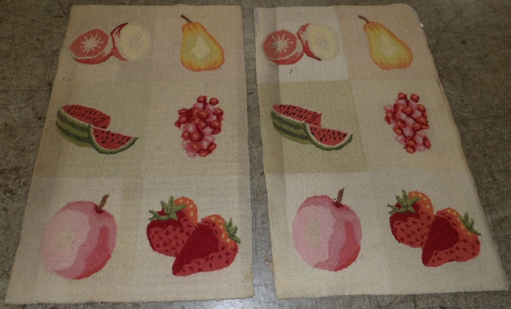 2' 6" by 4 ' hook rug (1 of 3)