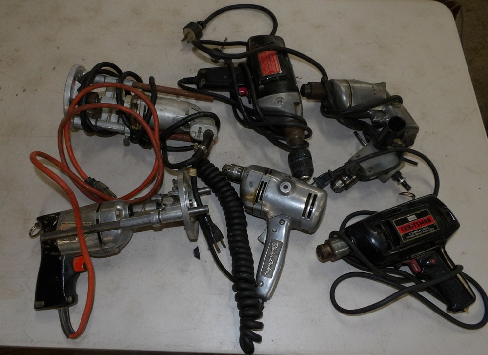 lot of drills: lot of drills. ALL DESCRIPTIONS AND ANY CONDITION STATEMENT GIVEN BY LANGSTON AUCTION GALLERY ARE STRICTLY OPINIONS AND LANGSTON'S SHALL HAVE NO RESPONSIBILITY FOR ERRORS OR OMISSIONS. THE ABSENCE OF 