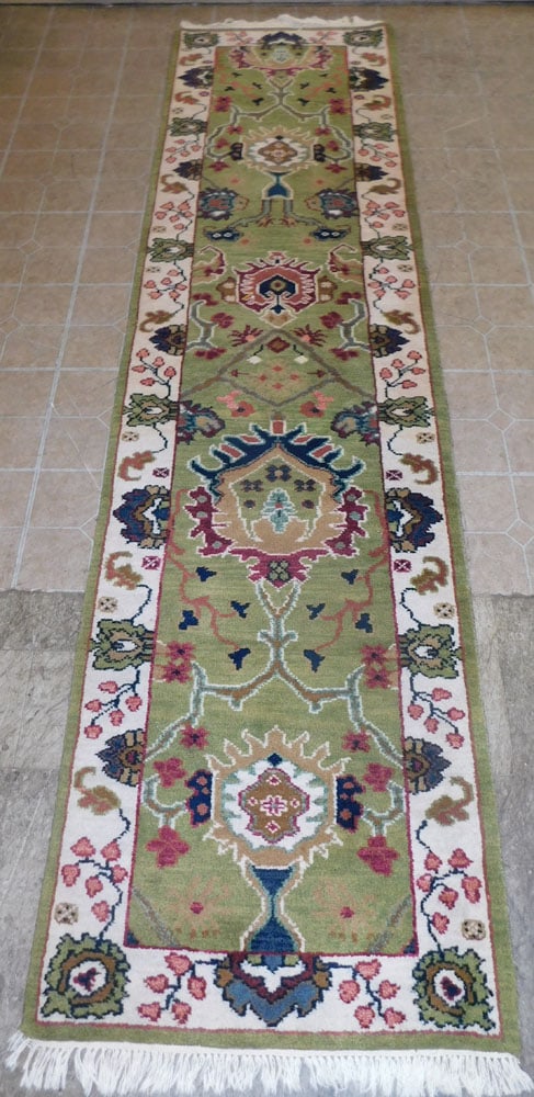 2' 7" x 10' Handmade Oriental Rug (1 of 4)