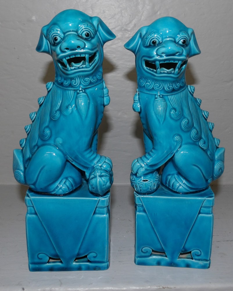Pair of Oriental Porcelain Foo Dog Bookends (1 of 4)