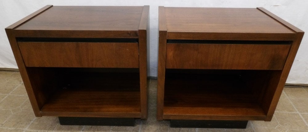 Pair of Mid Century Modern Walnut Night Stands by Lane (1 of 8)