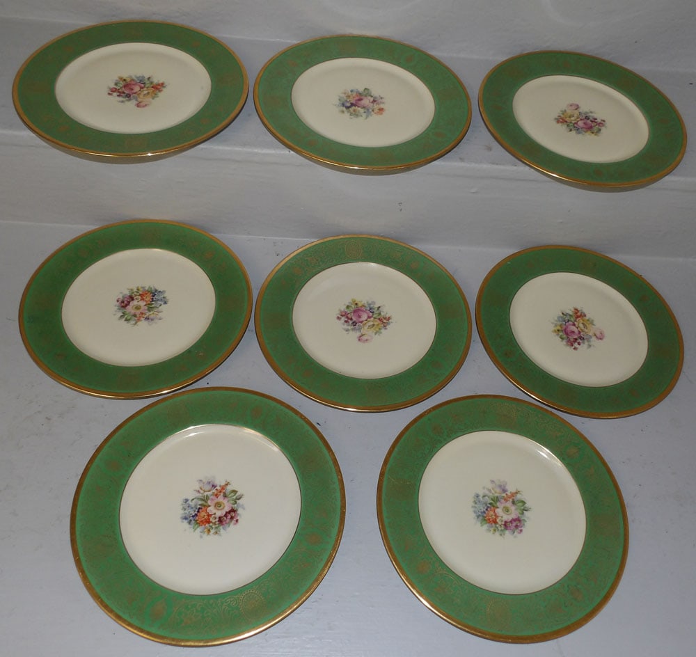 Eight Hand Painted Porcelain Dinner Plates by Pickard (1 of 3)