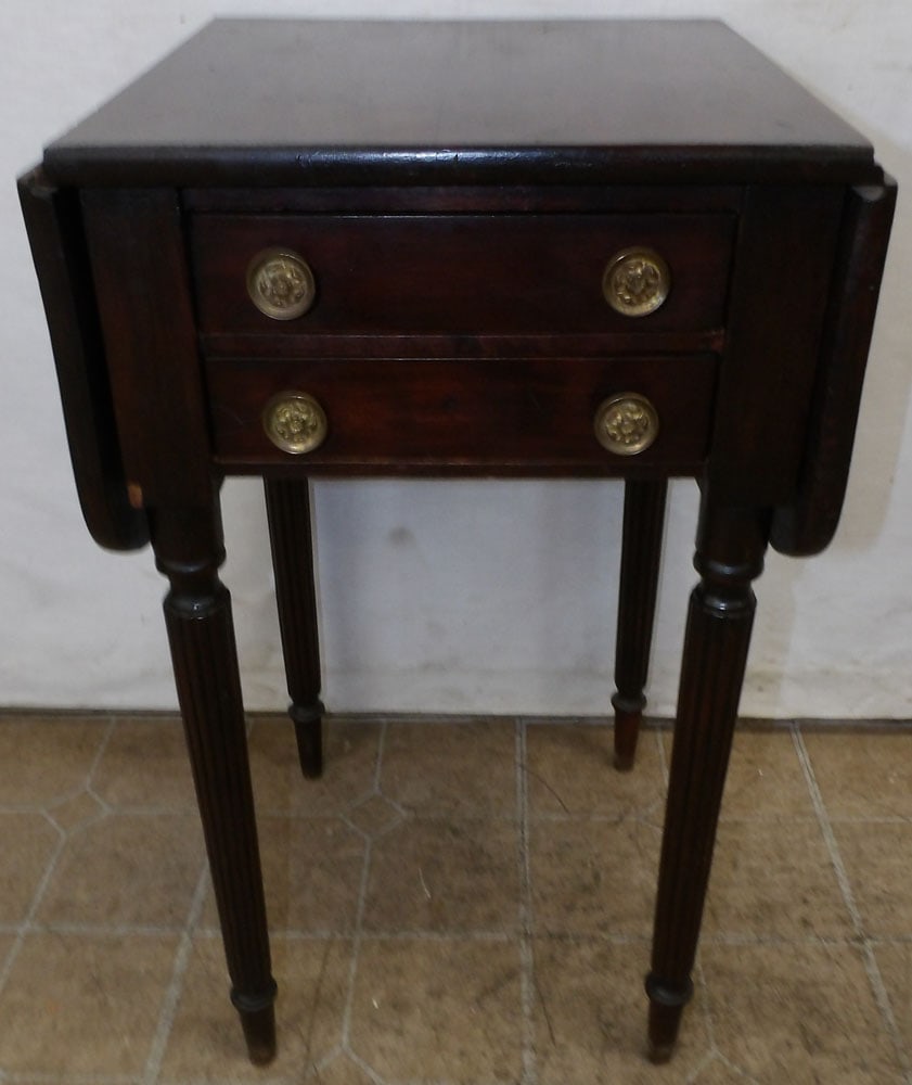 19th Century Mahogany Sheraton Two Drawer Stand (1 of 6)
