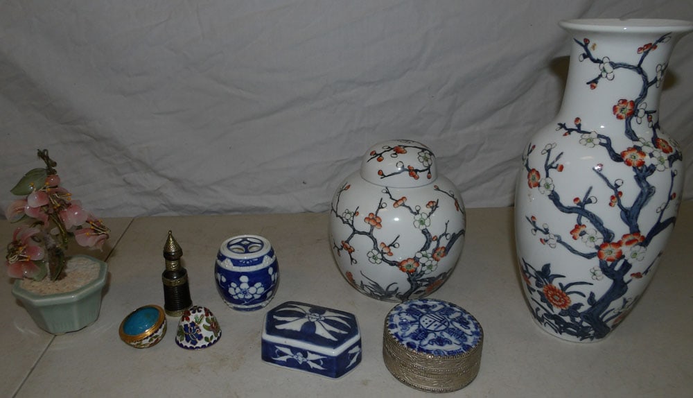 Lot of Oriental Porcelain Vases, Dresser Box, & Cloisonne Egg (1 of 3)