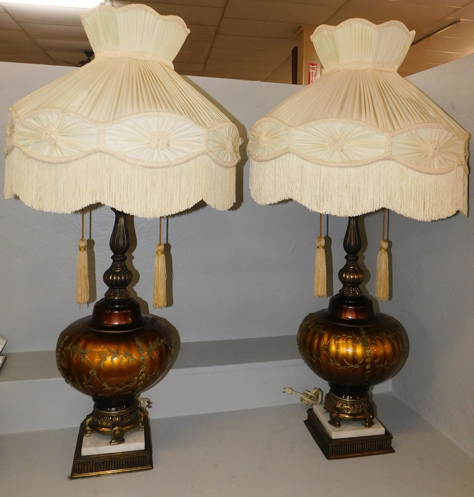 Pair of Glass & Gilded Metal Italian Lamps (1 of 4)