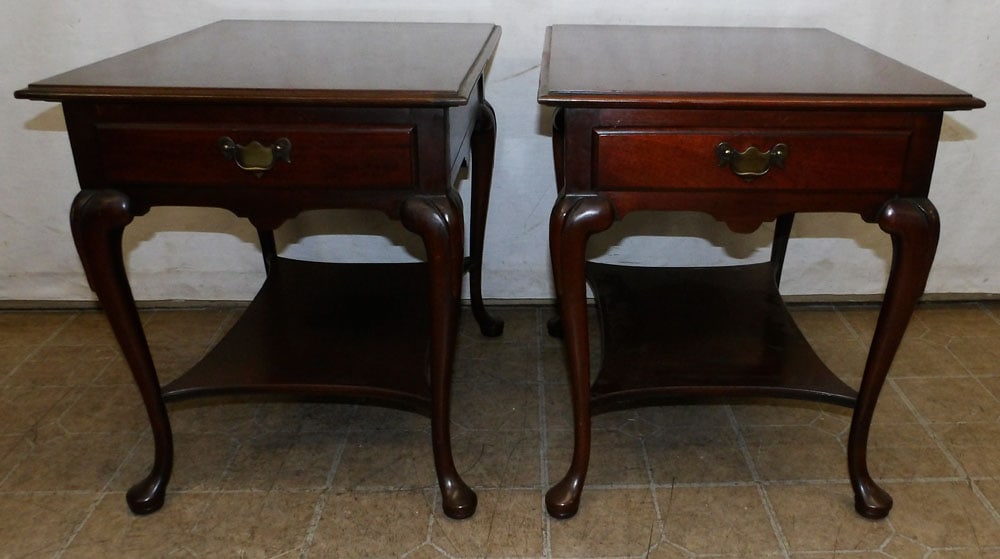 Pair of Mahogany One Drawer End Tables (1 of 6)