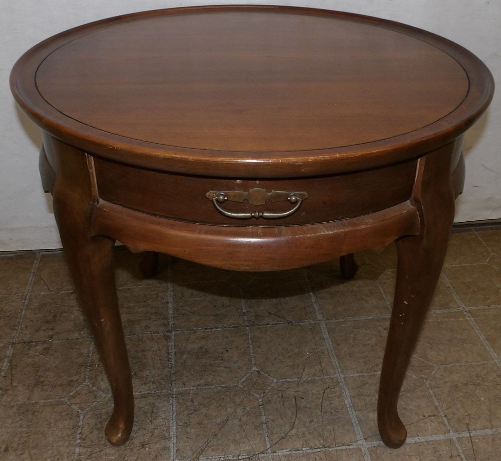 Cherry Round End Table with Drawer by Brandt (1 of 4)