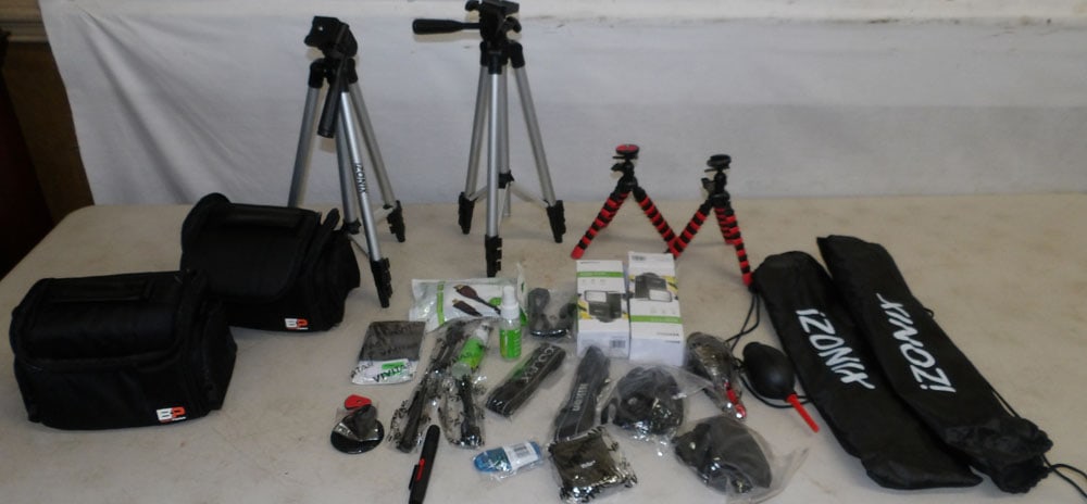 Lot of Camera Cases & Accessories (1 of 6)