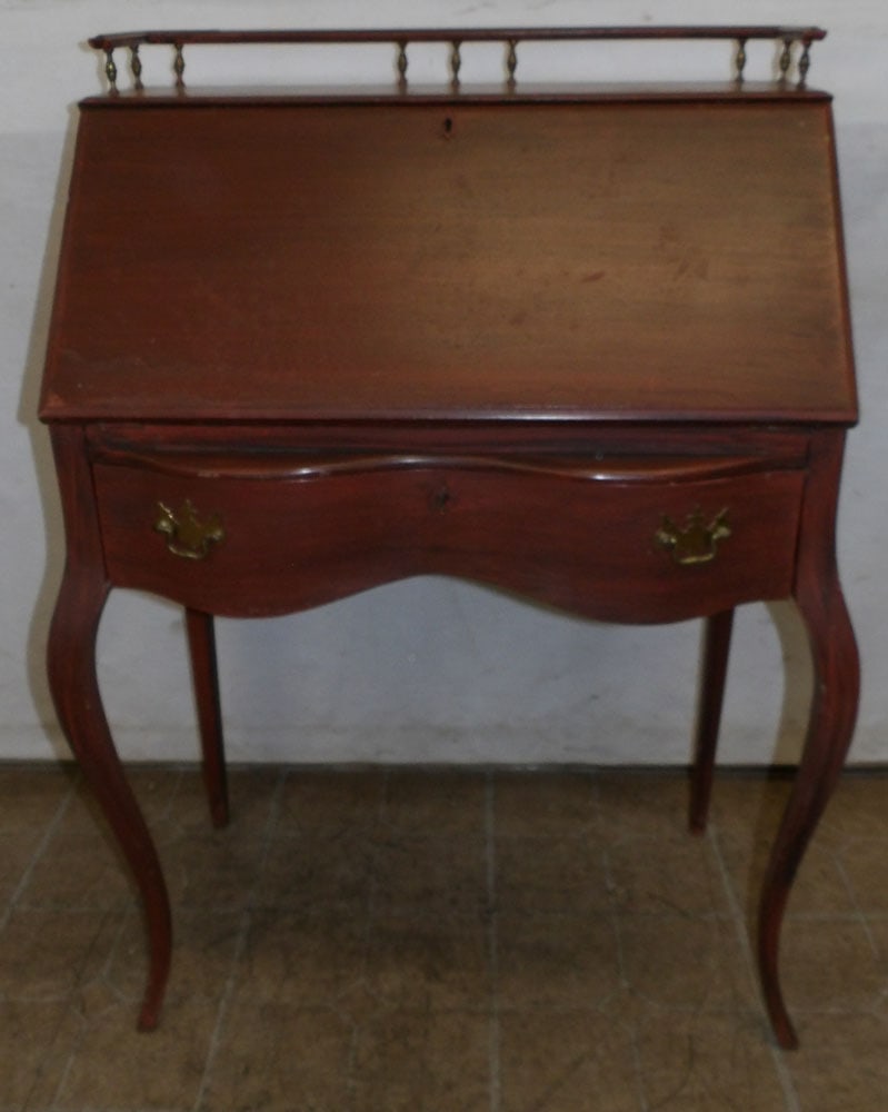 Painted Ladies Desk (1 of 7)