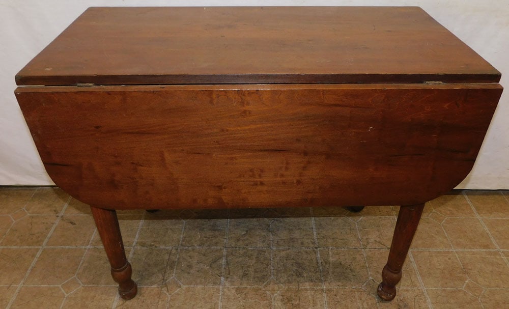 Antique Cherry Drop Leaf Table (1 of 5)
