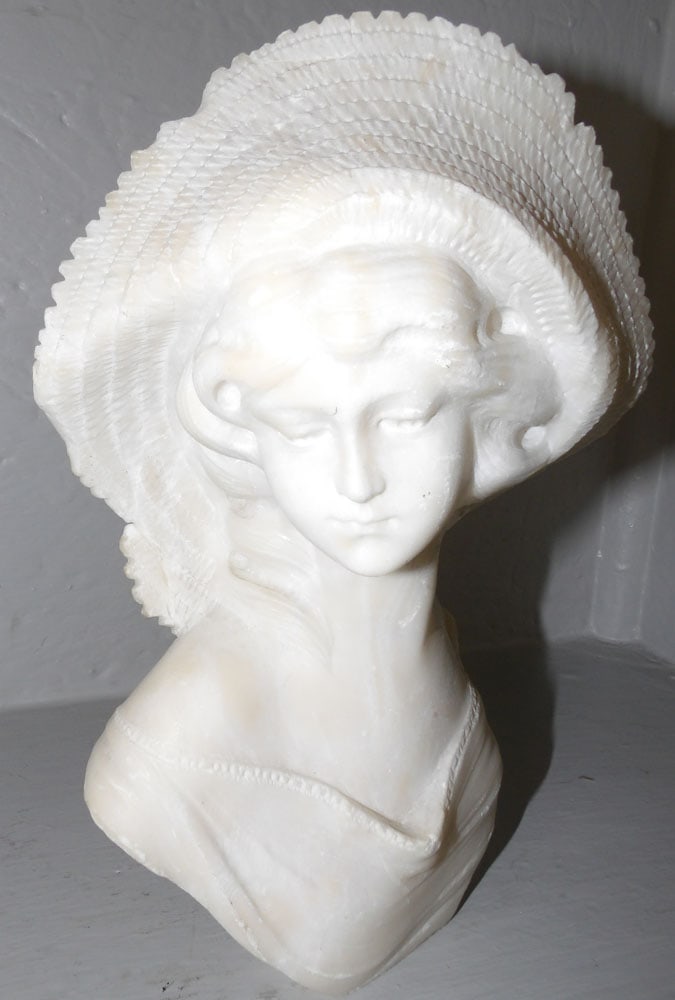 Carved Alabaster Bust of Lady: Carved Alabaster Bust of Lady. 9" H "ALL DESCRIPTIONS AND ANY CONDITION STATEMENT GIVEN BY LANGSTON AUCTION GALLERY ARE STRICTLY OPINIONS AND LANGSTON'S SHALL HAVE NO RESPONSIBILITY FOR ERRORS OR OMIS