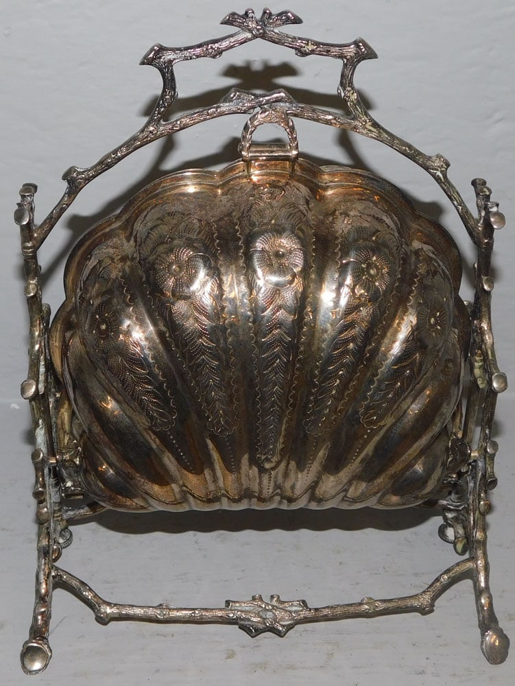 Silverplated Hand Chased Bun Warmer (1 of 4)