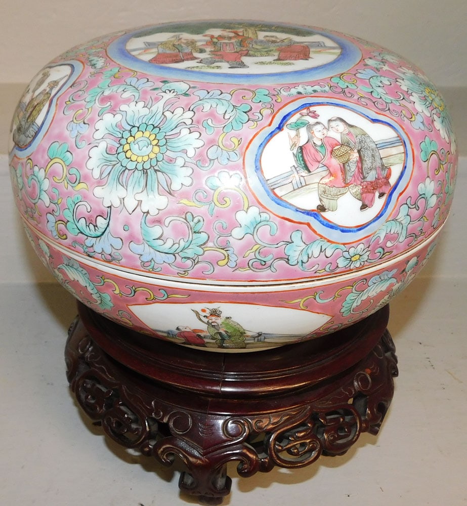 Large Oriental Porcelain Covered Box on Teakwood Stand (1 of 4)