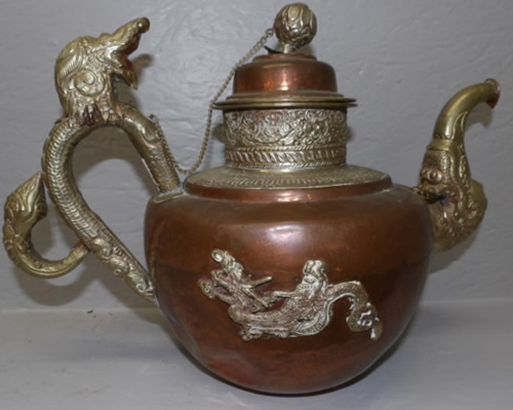 Oriental Copper Kettle with Dragon Handle: Oriental Copper Kettle with Dragon Handle . 10 1/2" H