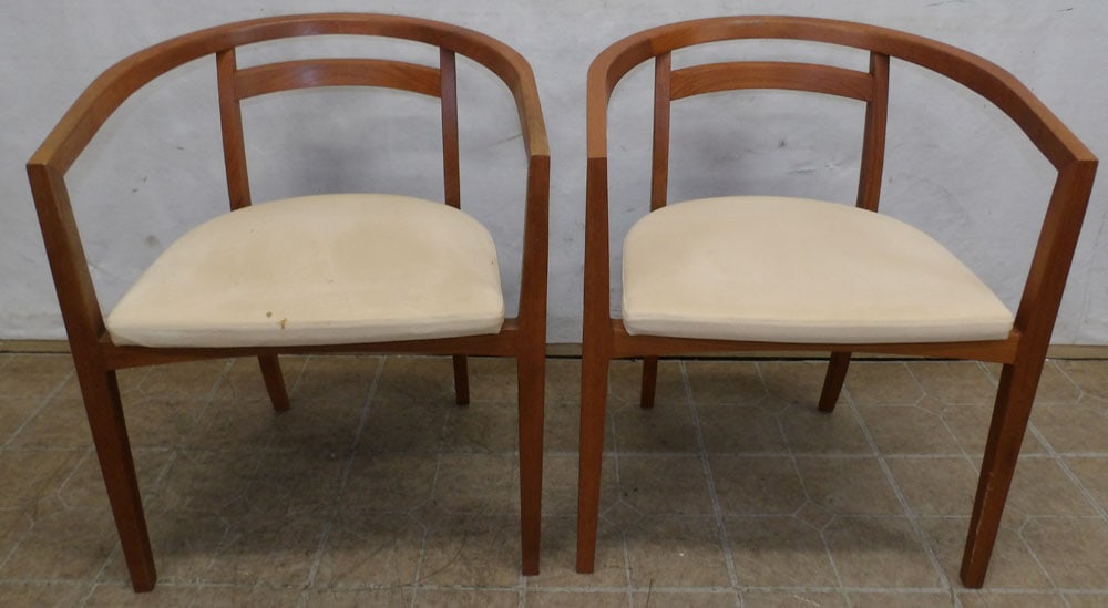 Pair of Mid Century Teak Wood Arm Chairs: Pair of Mid Century Teak Wood Arm Chairs . 27 3/4" H