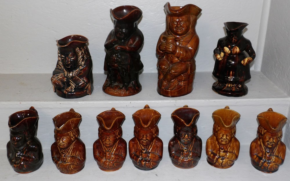 11 Antique Rockingham & Bennington Pottery Toby Mugs (1 of 9)