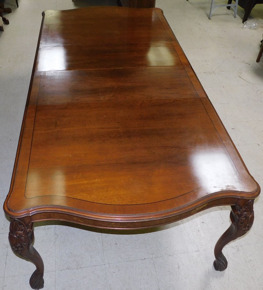 carved mahogany banded top dining table with two leaves (1 of 5)