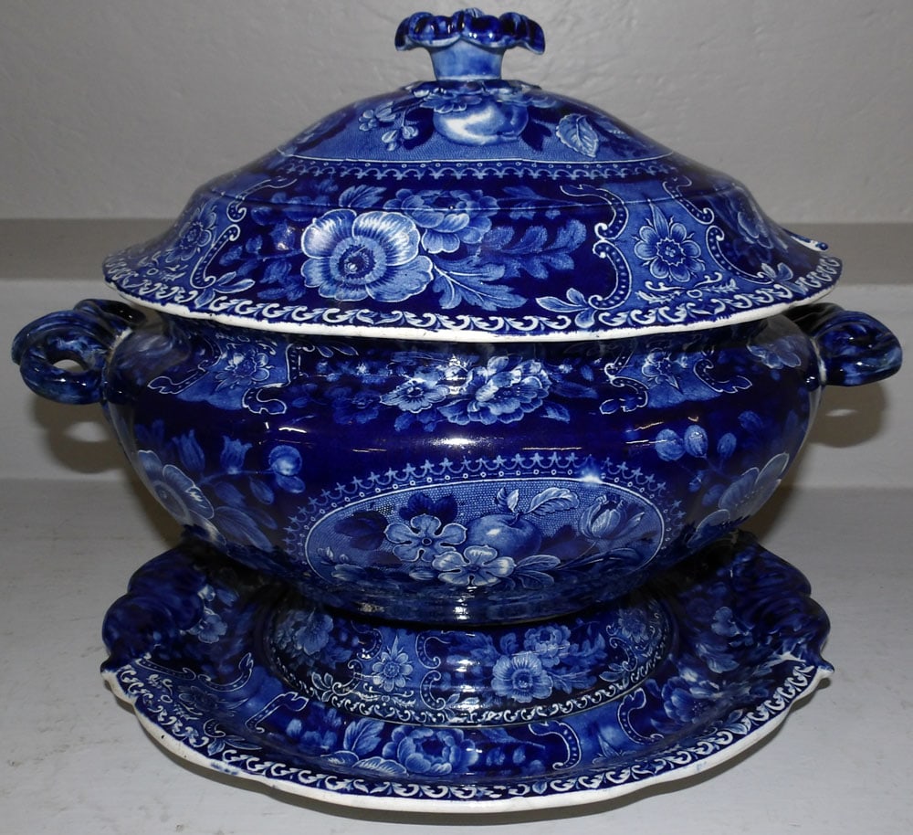 antique historical blue porcelain tureen with restored top, (Stubbs & Kent) (1 of 10)