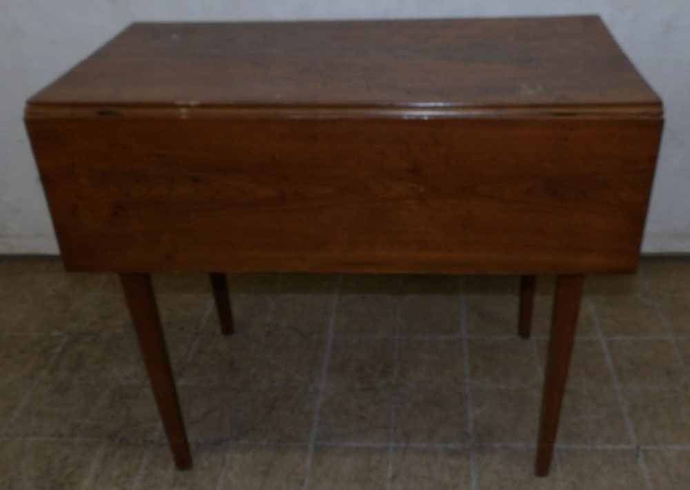 19th century cherry new England Pembroke table with drawers (1 of 5)