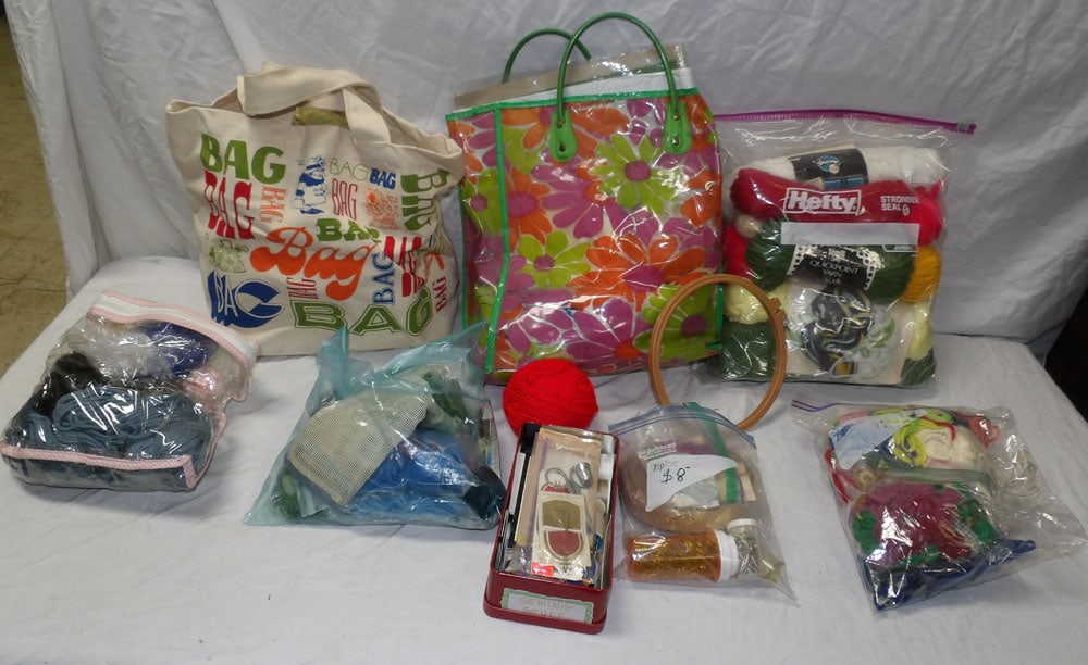 lot of sewing items (1 of 8)