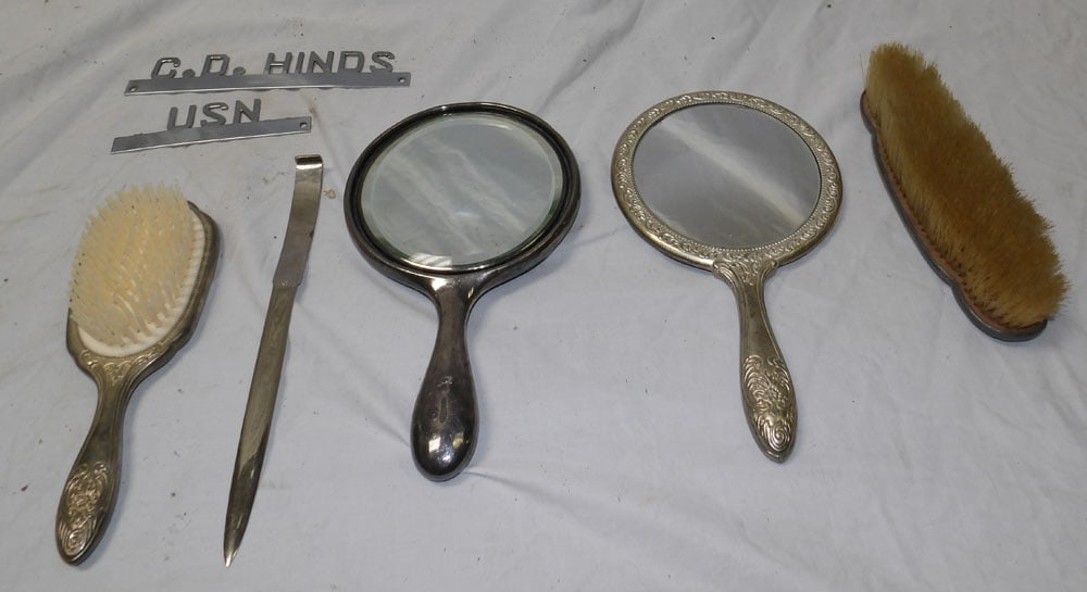 lot of silver plated dresser items (1 of 4)