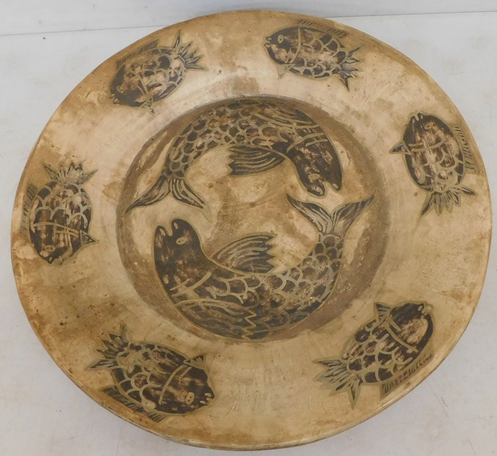 fish paint decorated pottery bowl (1 of 3)