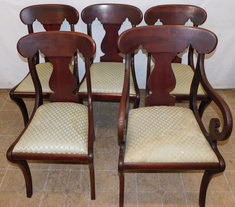 set of 5 mahogany dining chairs: set of 5 mahogany dining chairs. 36" H ALL DESCRIPTIONS AND ANY CONDITION STATEMENT GIVEN BY LANGSTON AUCTION GALLERY ARE STRICTLY OPINIONS AND LANGSTON'S SHALL HAVE NO RESPONSIBILITY FOR ERRORS OR OM