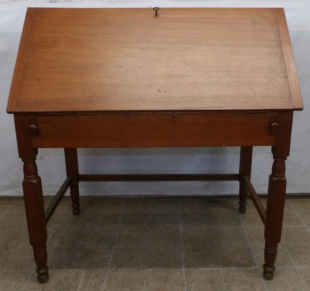 antique mahogany desk: antique mahogany desk. 37 1/2" W 22 1/2" D 39 1/4" H ALL DESCRIPTIONS AND ANY CONDITION STATEMENT GIVEN BY LANGSTON AUCTION GALLERY ARE STRICTLY OPINIONS AND LANGSTON'S SHALL HAVE NO RESPONSIBILITY FO
