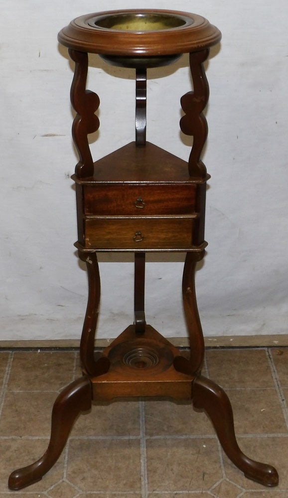 cherry wig stand: cherry wig stand. 33" H ALL DESCRIPTIONS AND ANY CONDITION STATEMENT GIVEN BY LANGSTON AUCTION GALLERY ARE STRICTLY OPINIONS AND LANGSTON'S SHALL HAVE NO RESPONSIBILITY FOR ERRORS OR OMISSIONS. THE AB