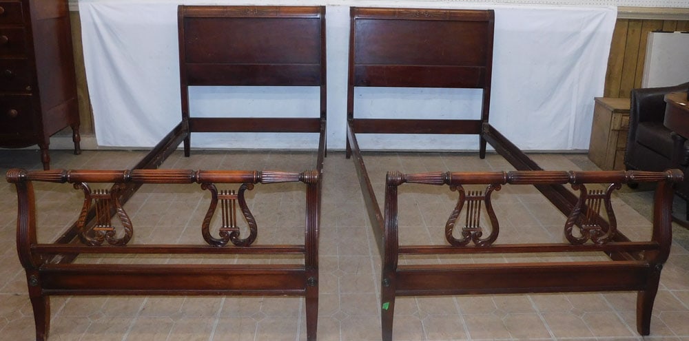pair of mahogany twin beds with rails (1 of 5)