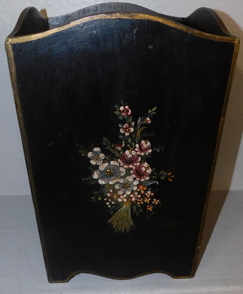 painted wood waste basket (1 of 3)